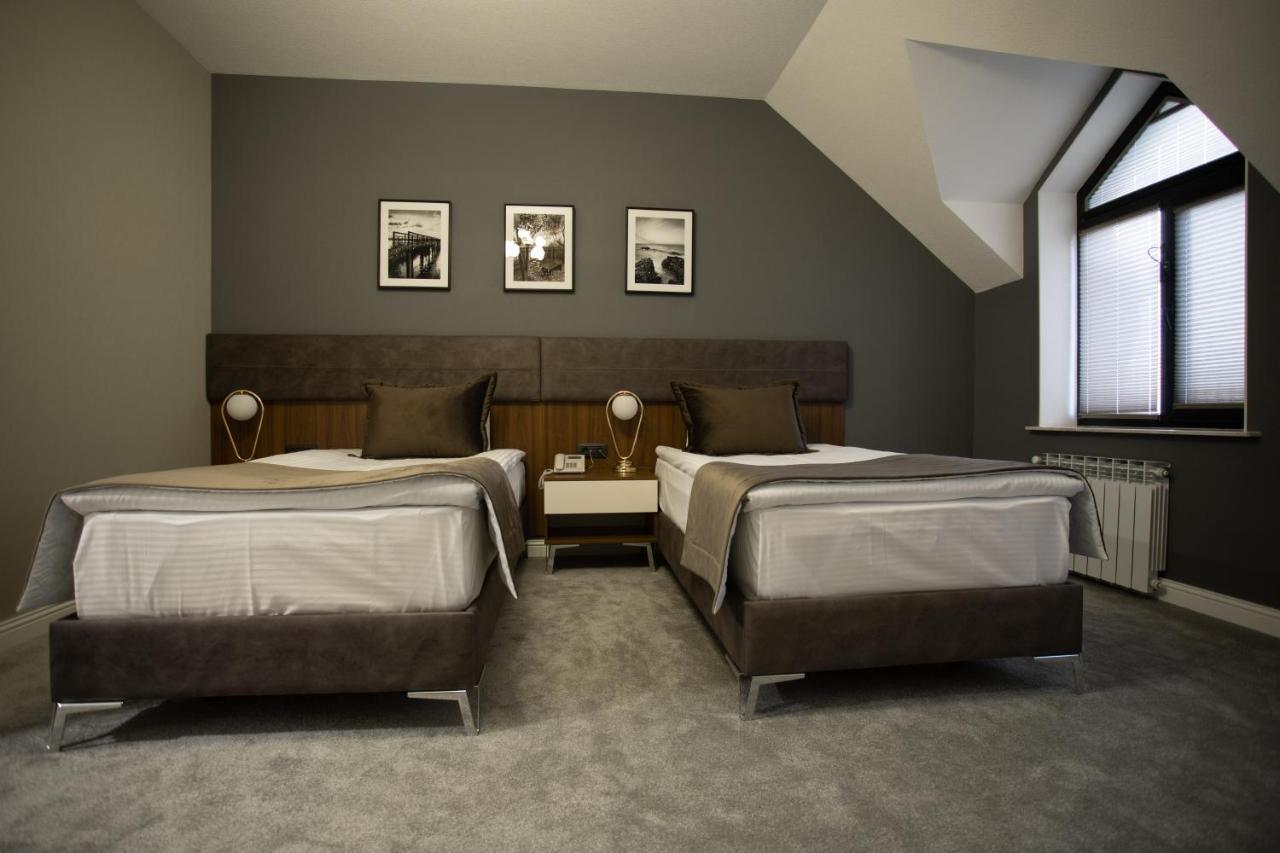 Leon Hotel Spa Ganja Extérieur photo