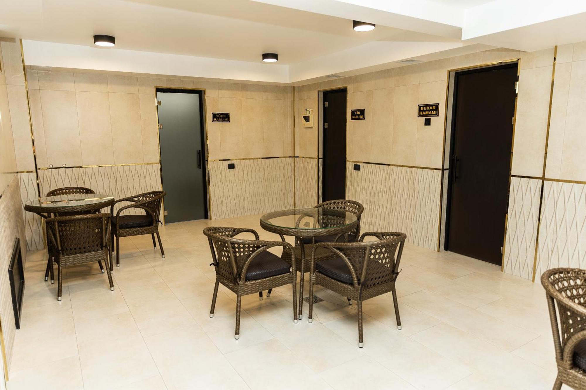 Leon Hotel Spa Ganja Extérieur photo